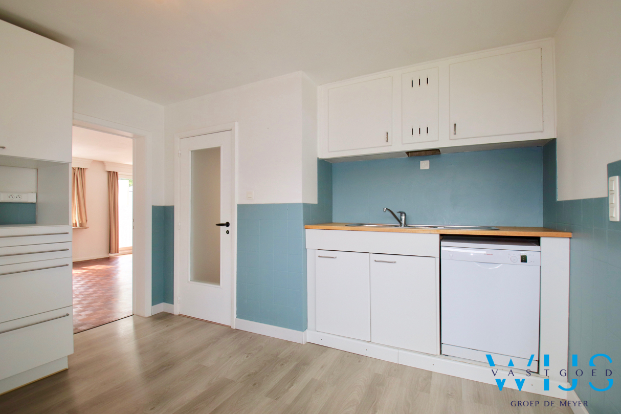 Instapklaar &amp; volwaardig appartement in Sint - Amandsberg 