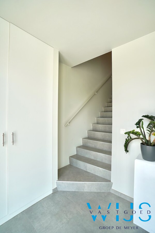 Zeer tof kantoor van 130m² te Assenede ! 