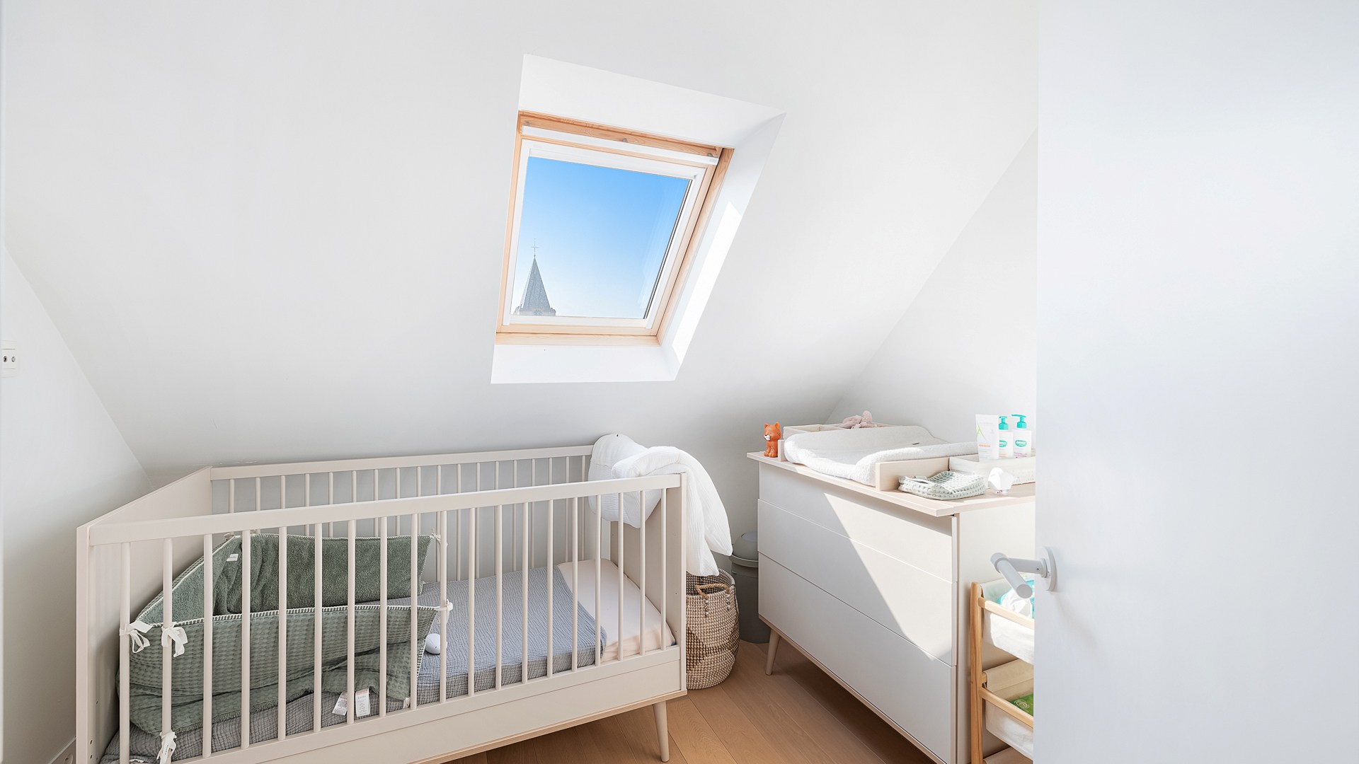 Magnifique appartement duplex rénové avec 3 chambres à vendre à Knokke 