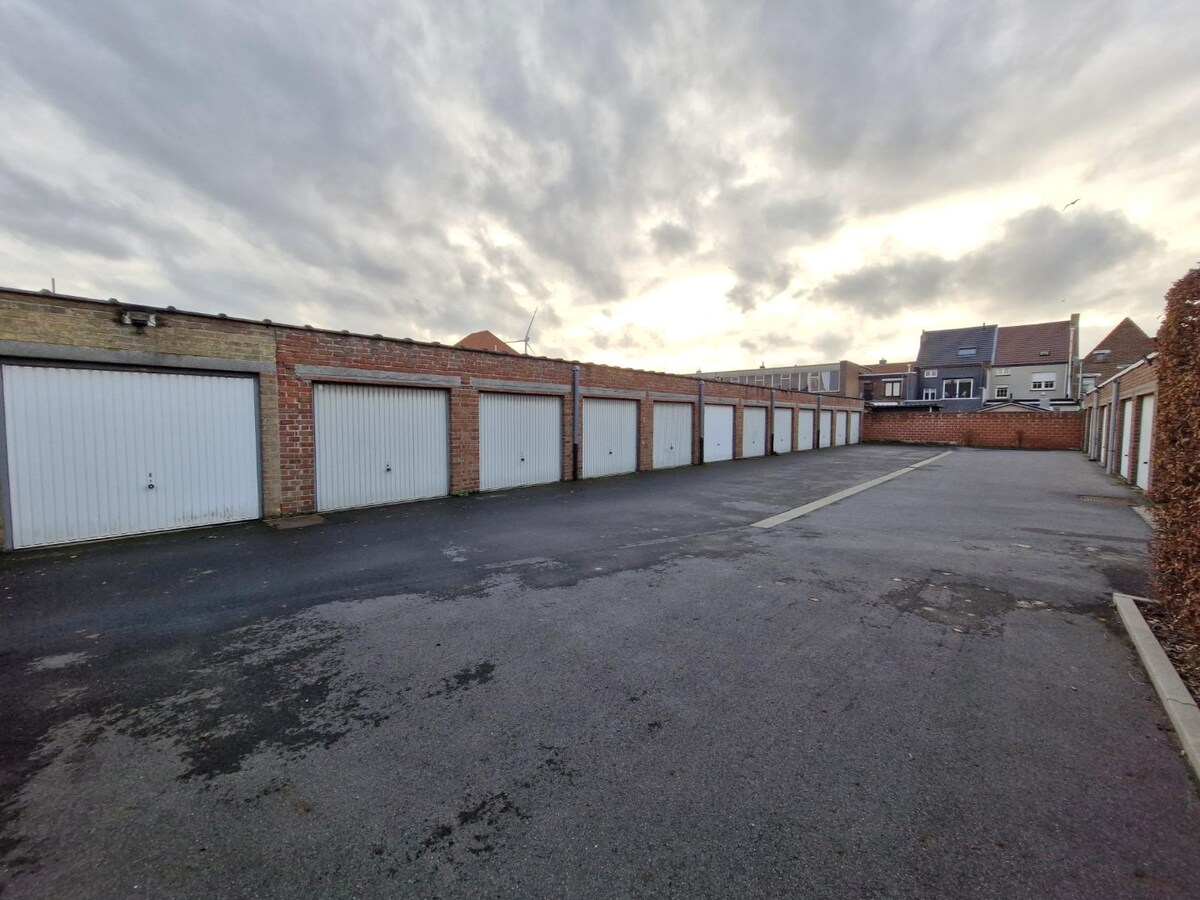 Garageboxen te koop in het centrum van Zeebrugge – Unieke investeringskans! 