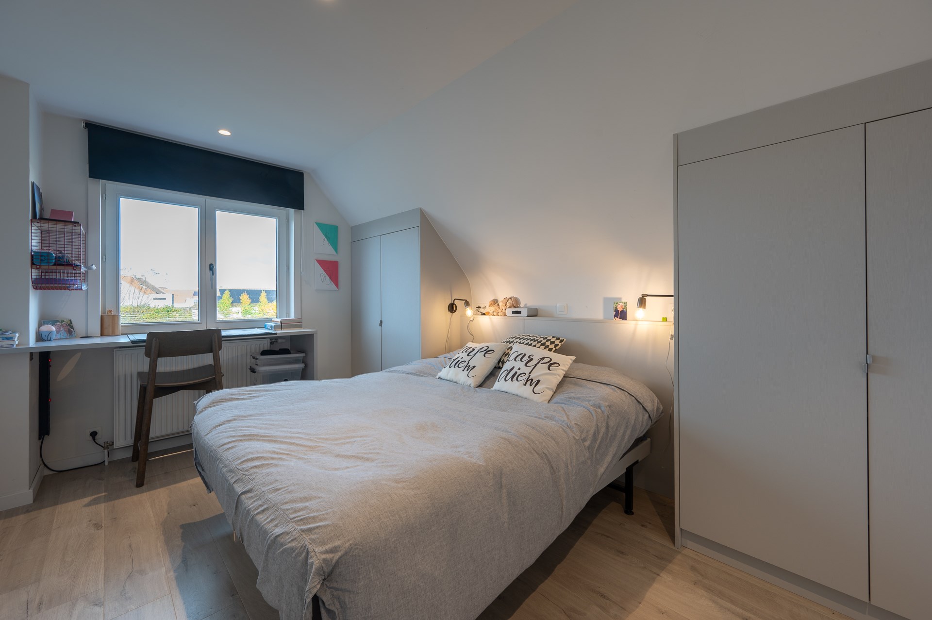 Propriété exceptionnelle et rénovée (5 510 m² de terrain) à proximité du centre de Knokke-Heist et bénéficiant d'une vue exceptionnelle sur les polders de Knokke. 