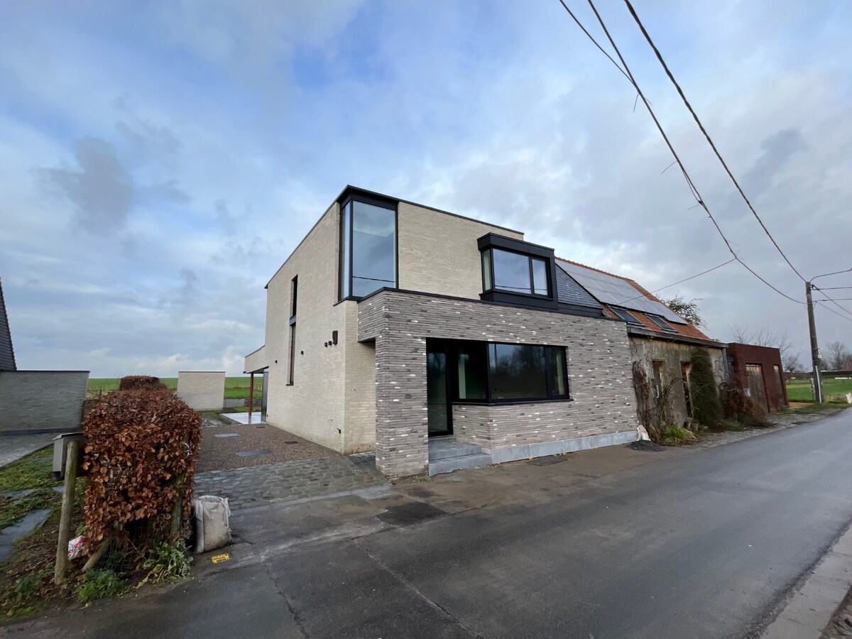 Exceptionele, moderne nieuwbouwwoning 