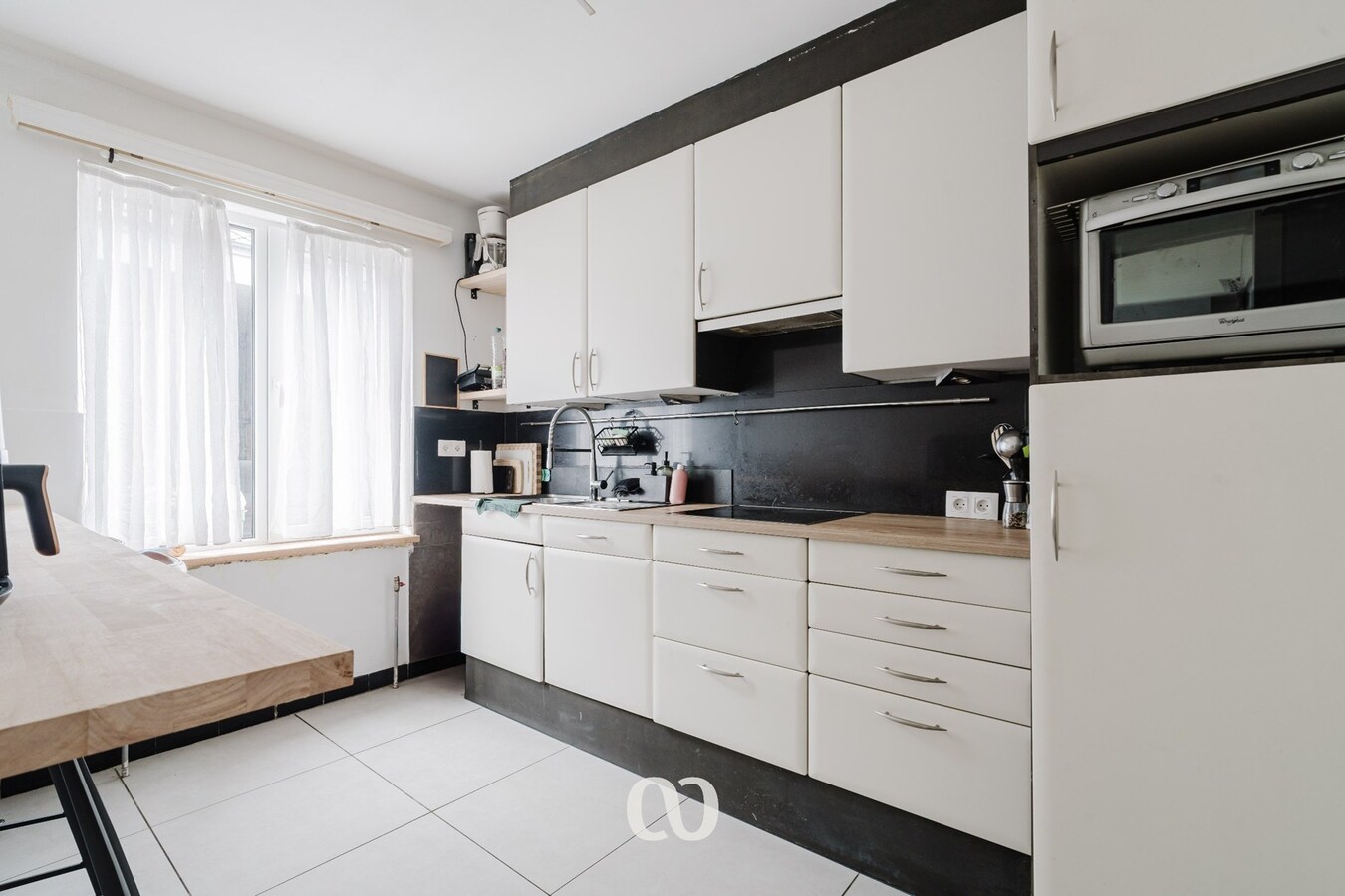 Gerenoveerd, ruim appartement op centrale ligging 