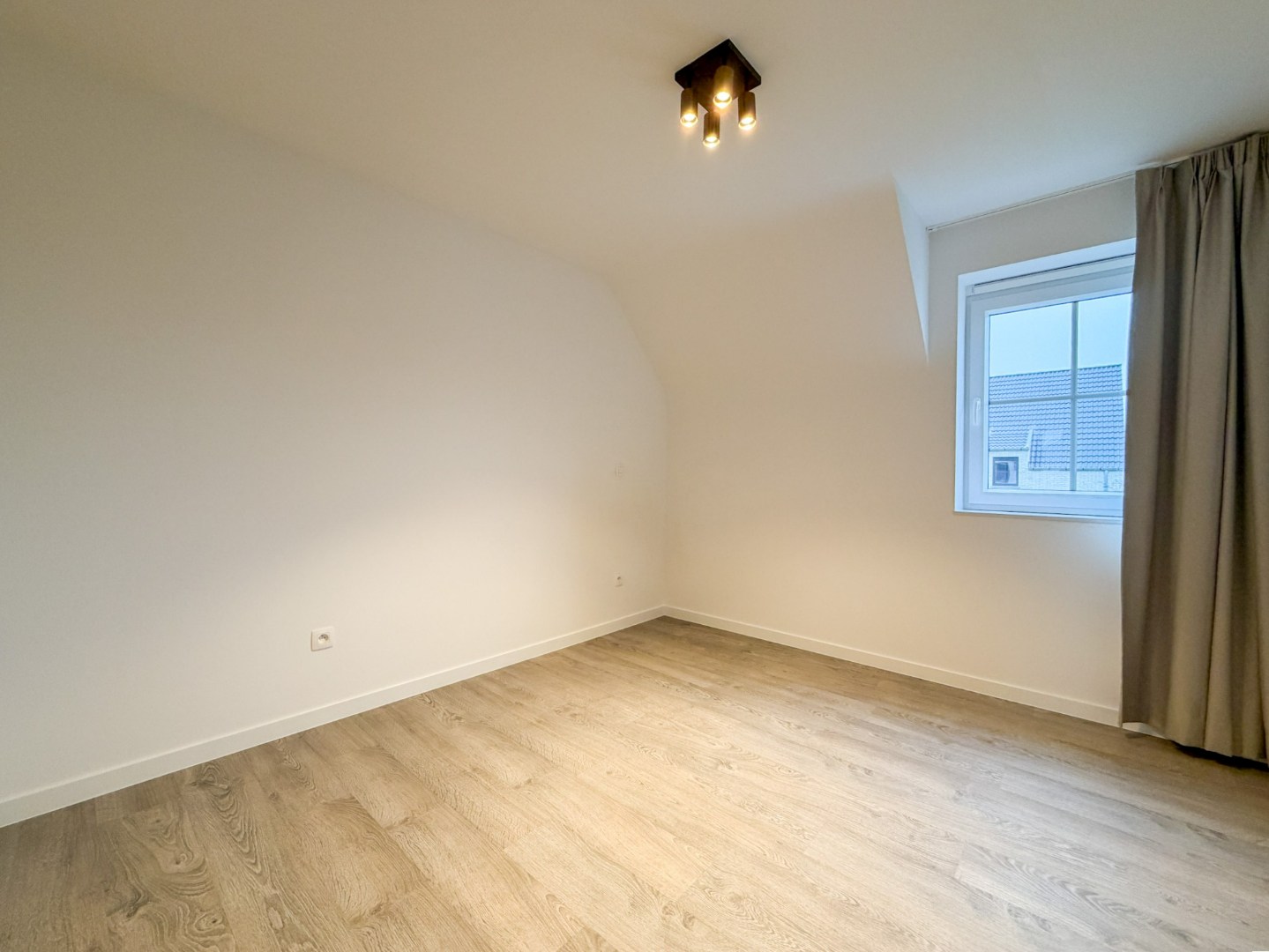 Prachtige instapklare nieuwbouwwoning, energiezuinig, Torhout. 