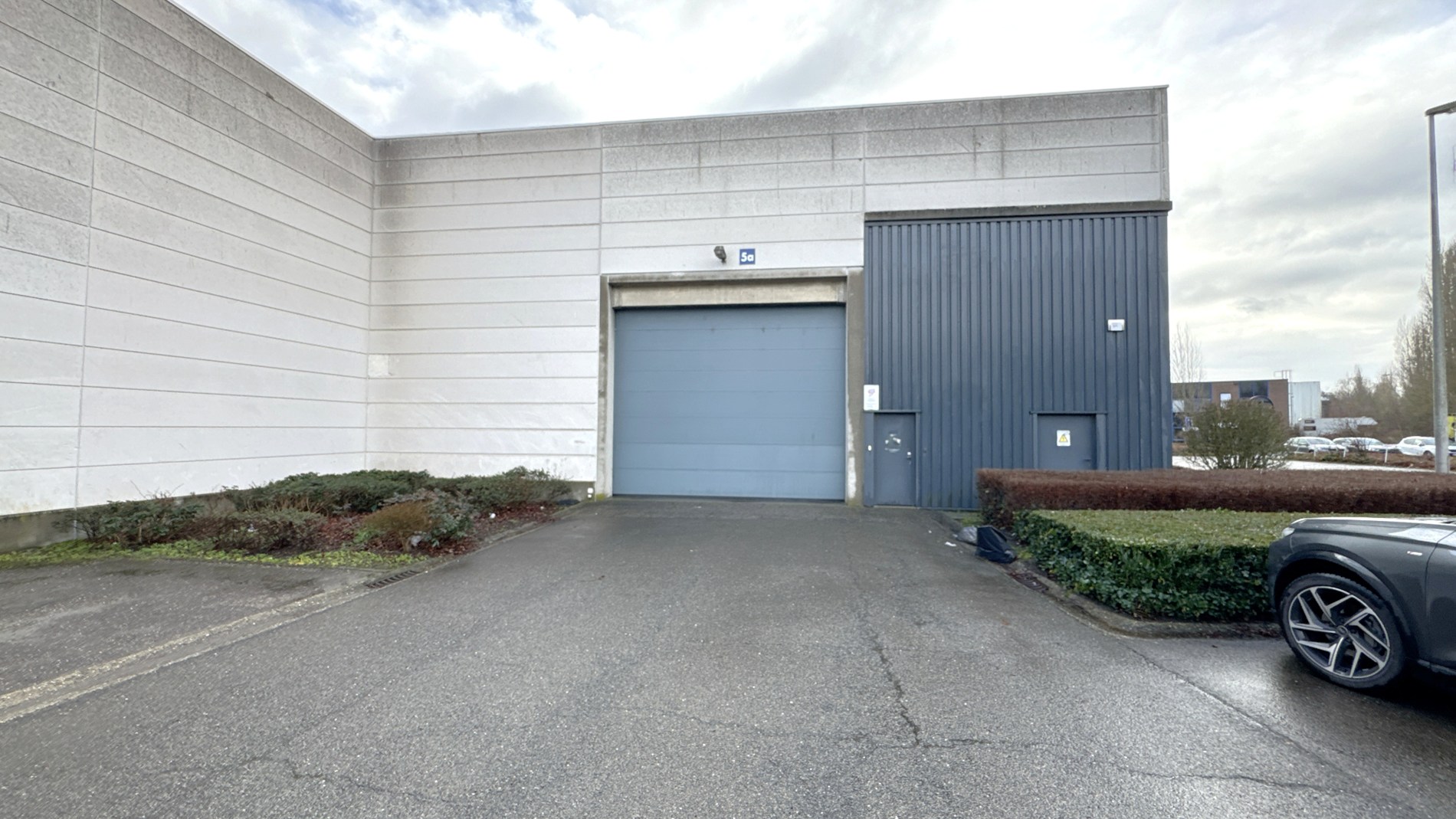 Magazijnen en kantoren te huur in Kontich