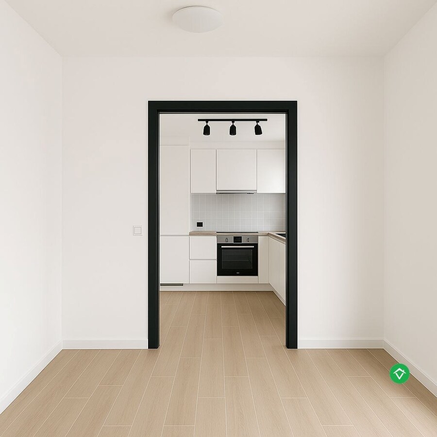 Gerenoveerd (2025) appartement in het centrum van Koekelare met garage 