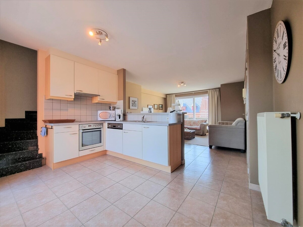 Zeer goed gelegen, gezellig appartement met grote terrassen te Heist 