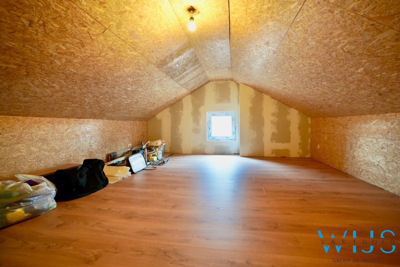 Gezellig instapklaar woonhuis in het hart van Eeklo 