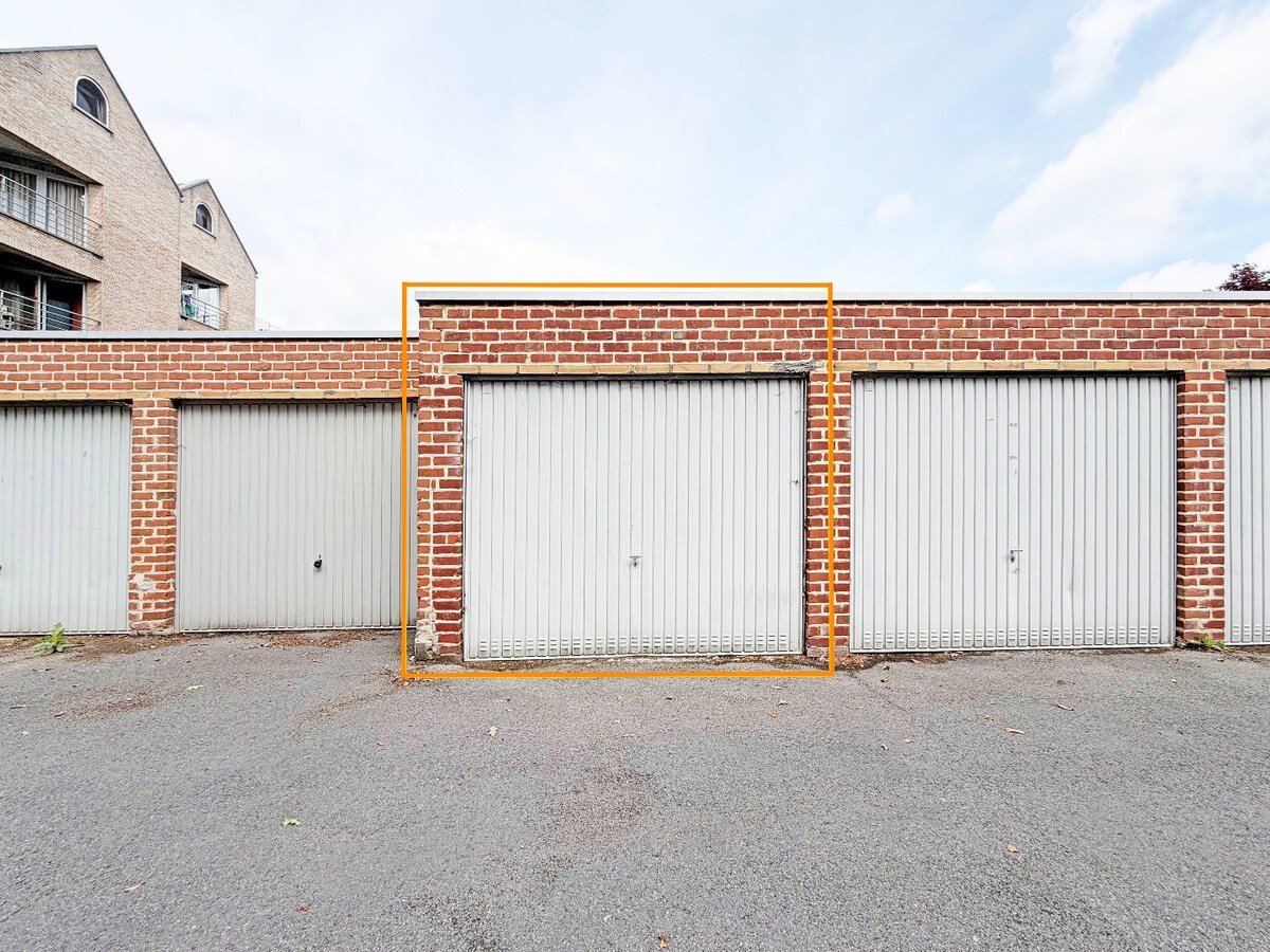 Energiezuinig tweekamerappartement met garage centrum Zottegem 
