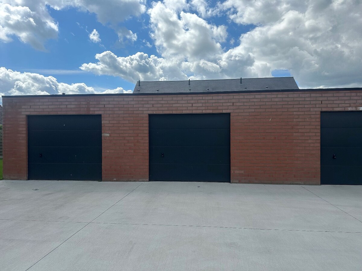 Verrassend ruime nieuwbouwwoning met garage 