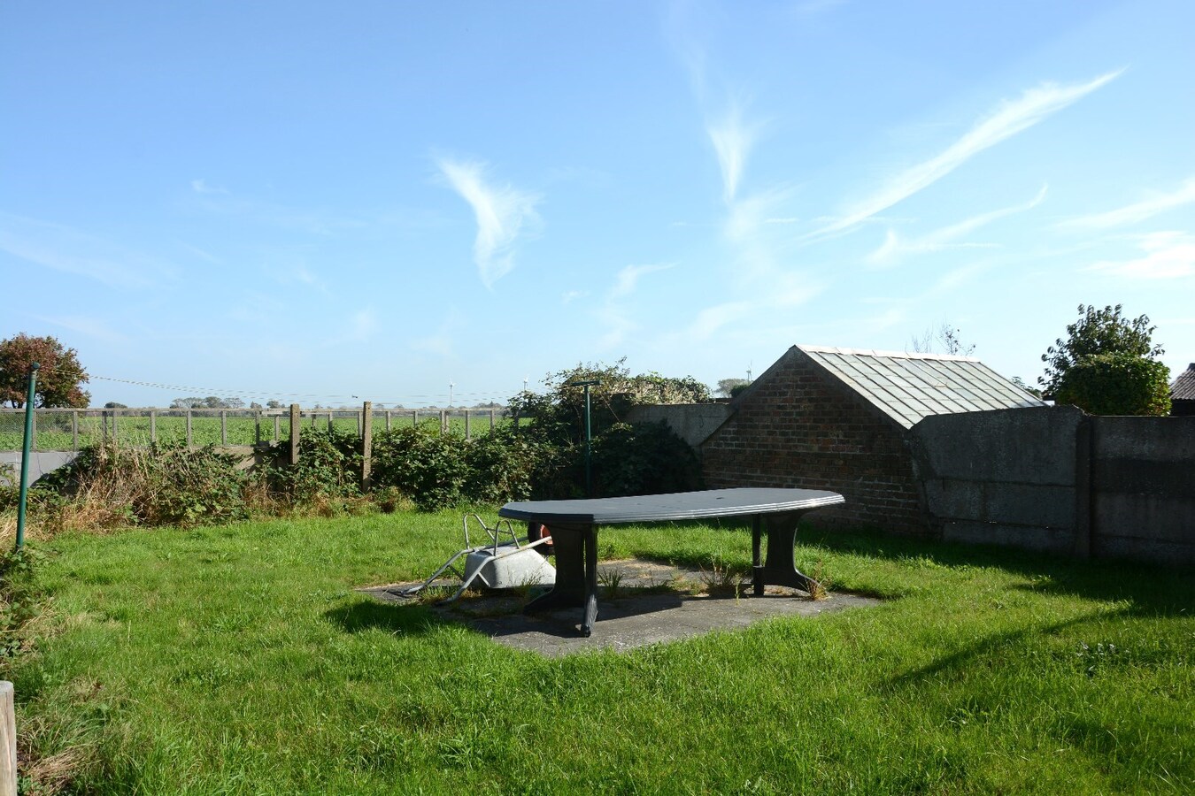 Op te knappen HOB met landelijk zicht 