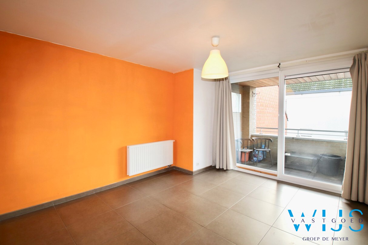 Energiezuinig 2 slaapkamerappartement met garage te Rieme! 