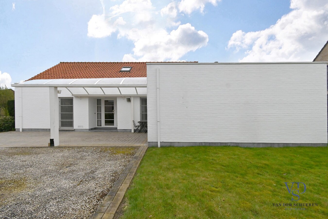 Tijdloze bungalow in rustige, residentiële verkaveling 