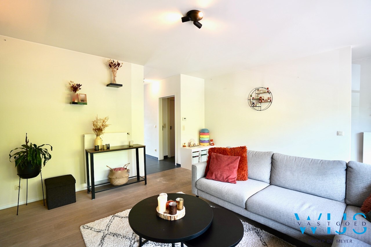 Prachtig energiezuinig appartement in hartje ERTVELDE ! 