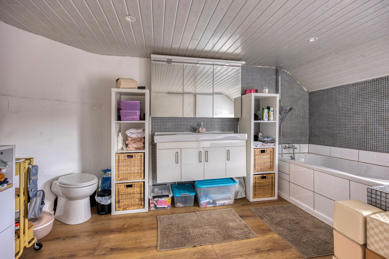 Instapklare 2-slaapkamer woning met leuke stadstuin 