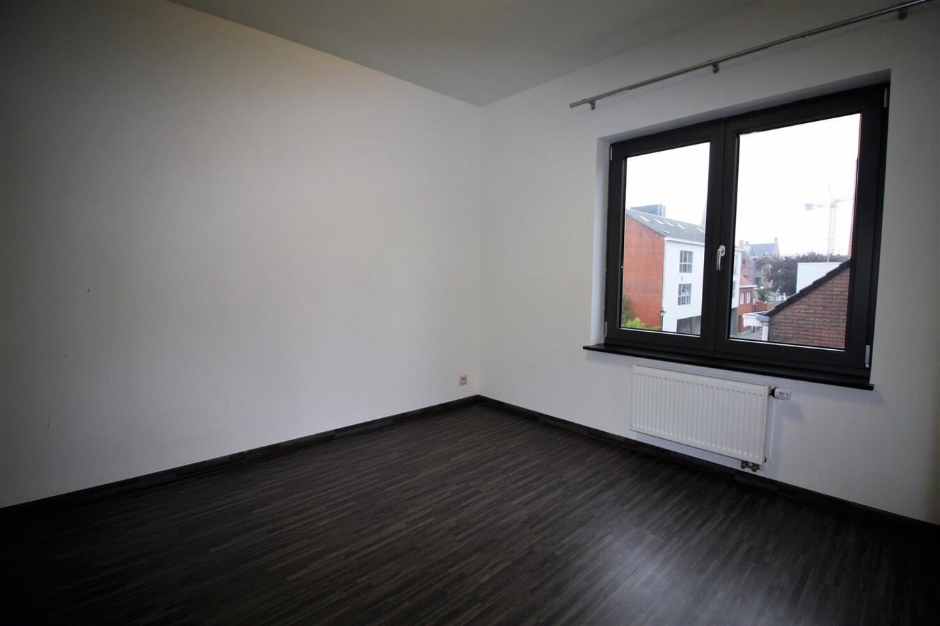 Duplex appartement met 3 slaapkamers en garage in centrum Koekelare 