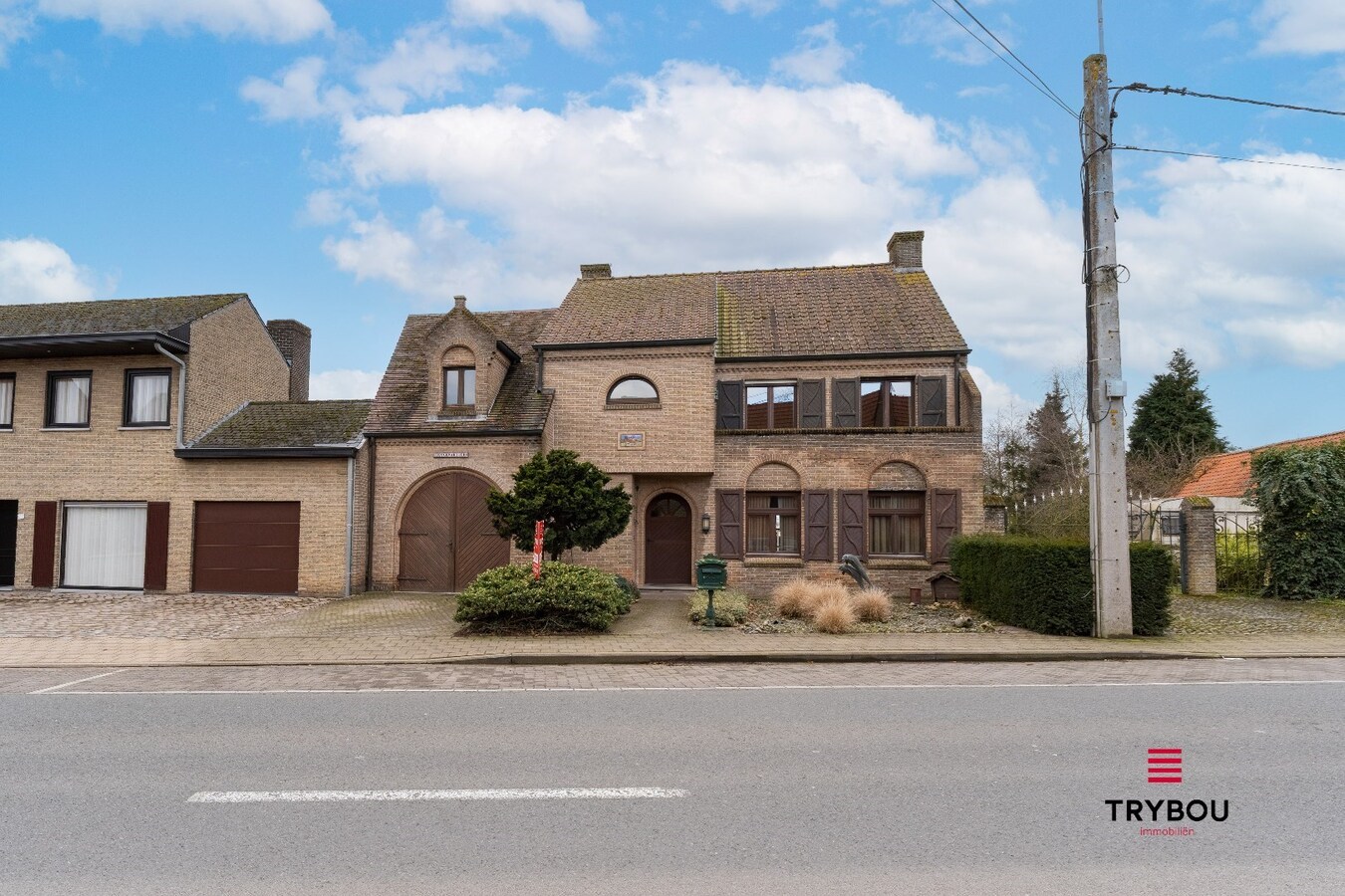 Ruime gezinswoning met grote tuin en centrale ligging 