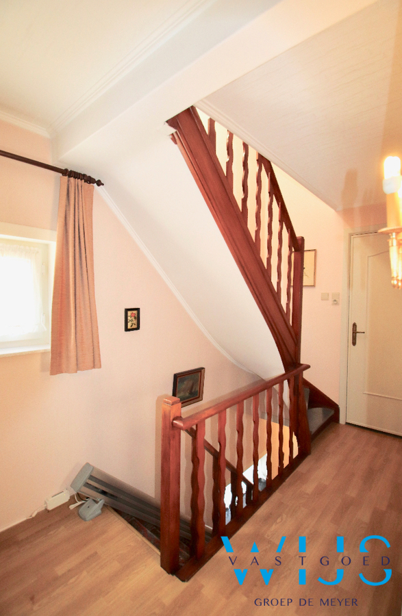 Toffe ruime gezinswoning vlakbij centrum EVERGEM! 