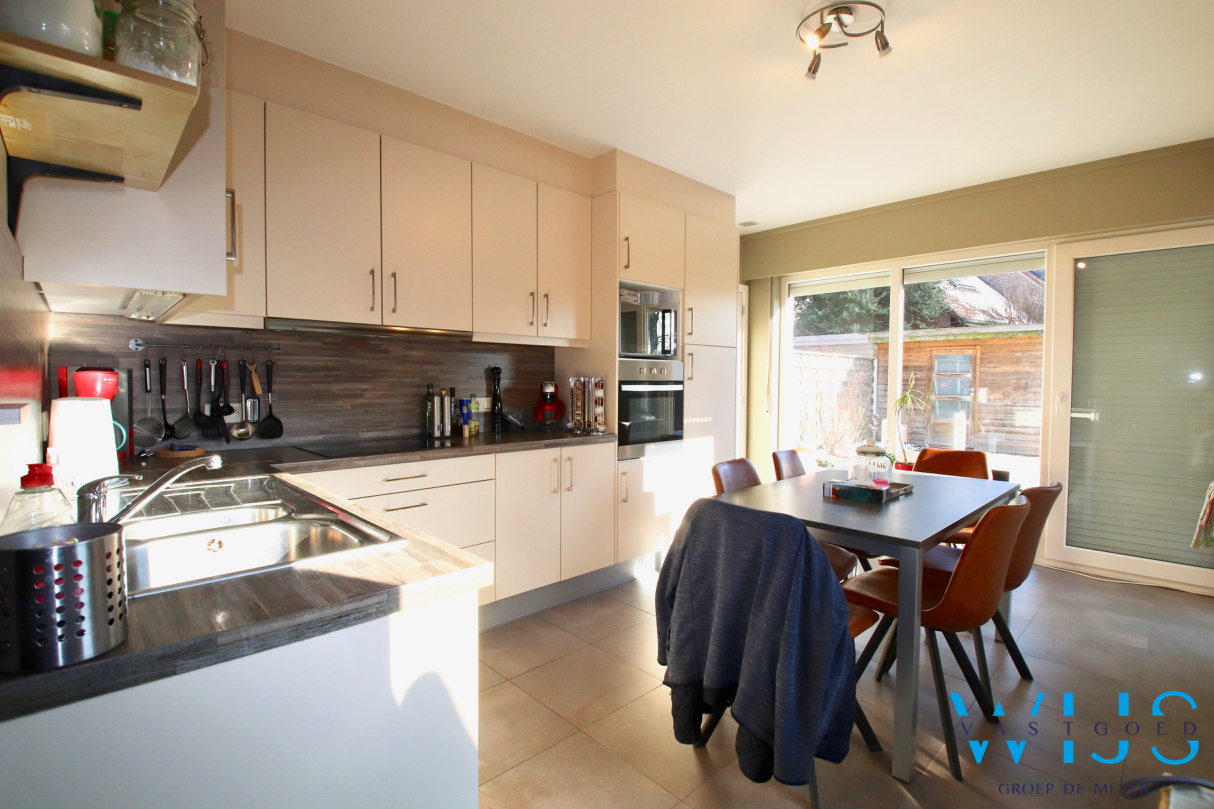 Prachtig woonhuis met 5 slaapkamers &amp; tuin te SLEIDINGE! 