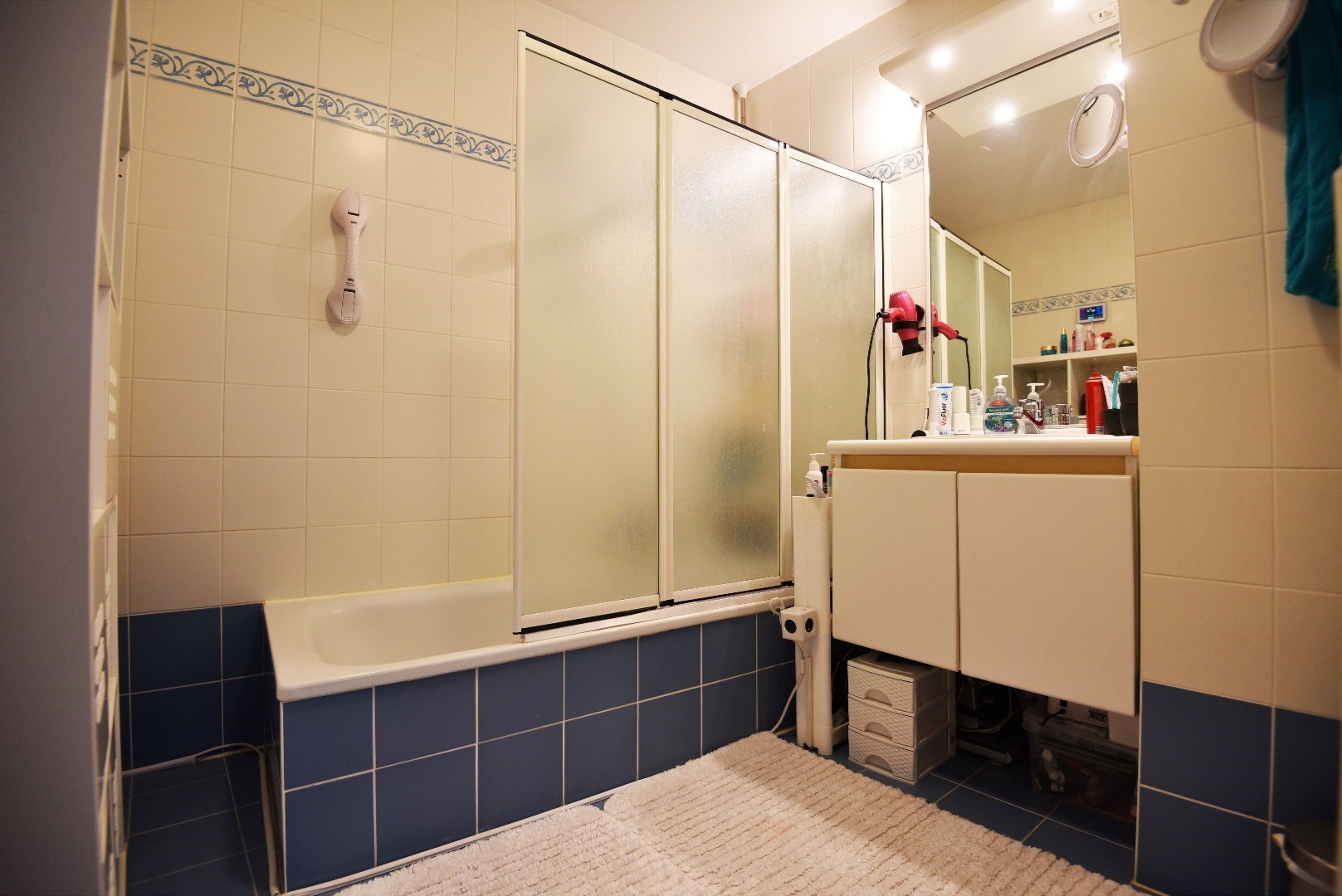 1 slpk appartement, balkon en kelder te centrum Maldegem 