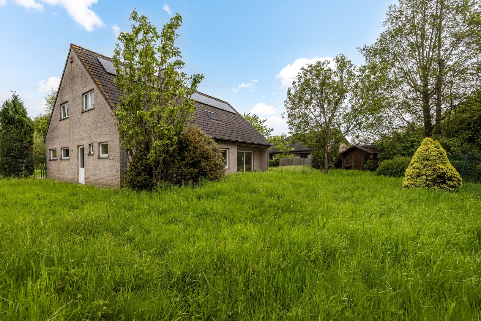 Vrijstaande woning met 4 slaapkamers, tuin en gunstig EPC-label B nabij Gent 