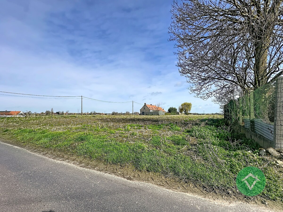 Landelijk gelegen woning te Diksmuide 