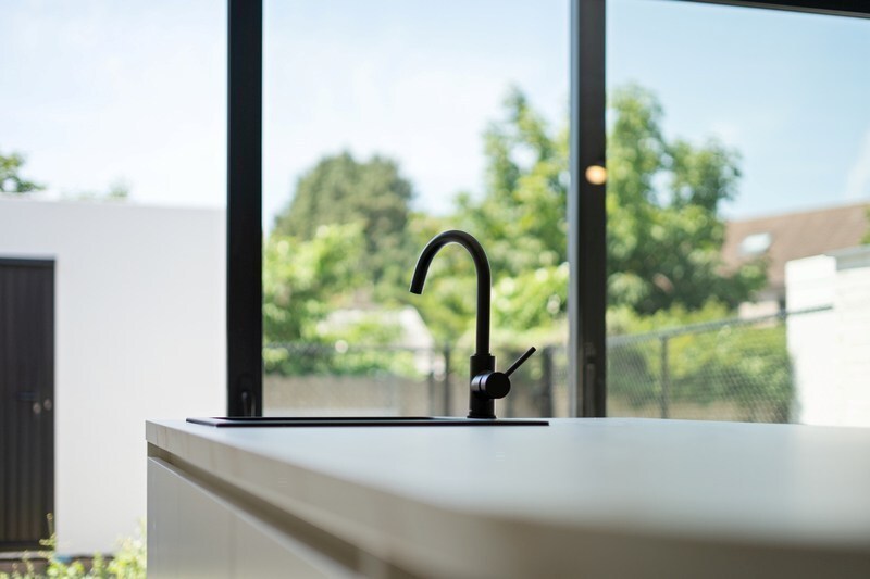 Nieuwbouwwoning met 3 slaapkamers en E-peil 10 te Veurne 