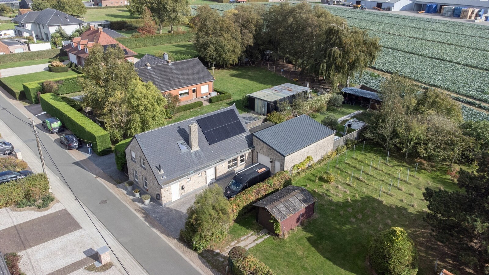 🏡 Te koop in Houthulst – Ruime open bebouwing op 600 m² met grote garage 