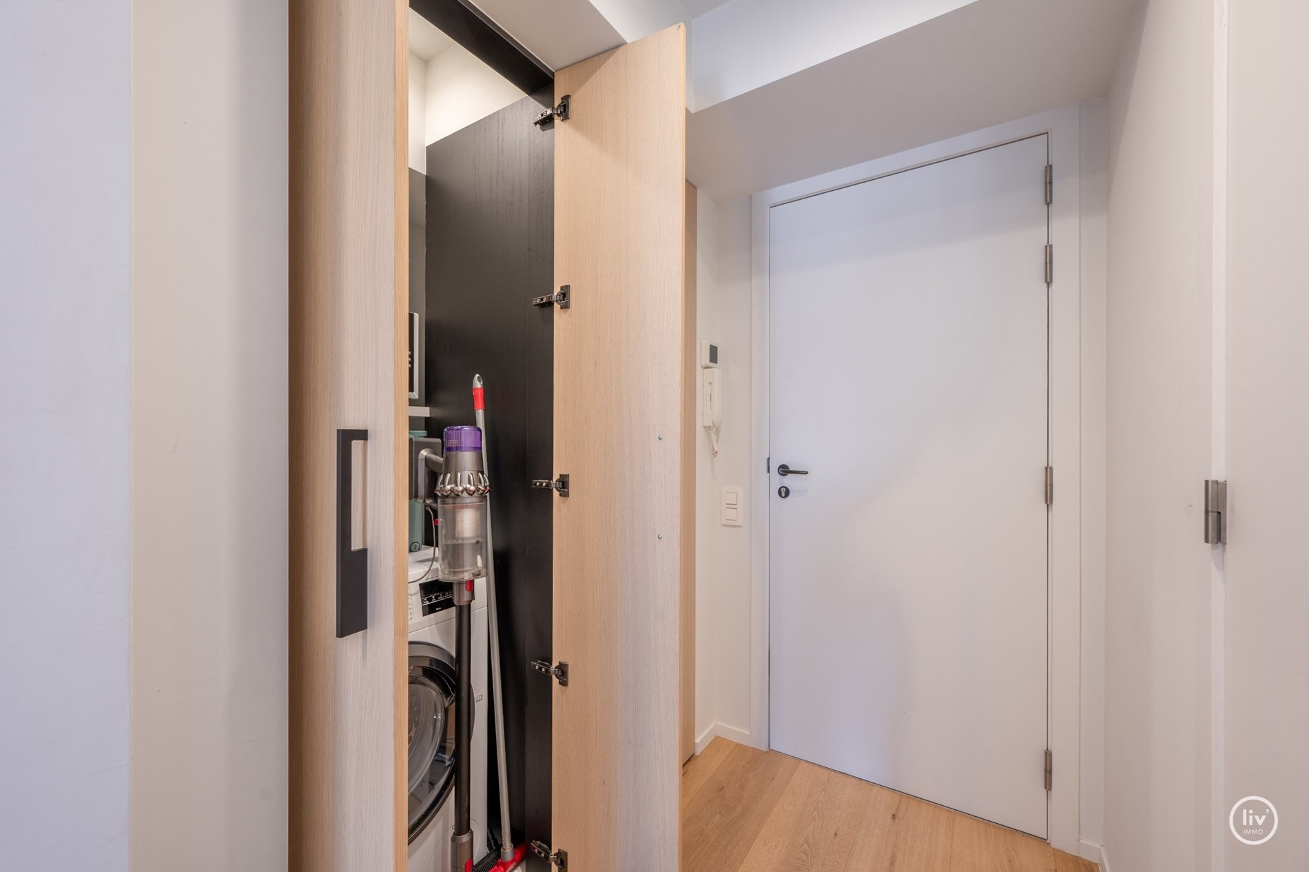 Modern gerenoveerd 1 slaapkamer appartement gelegen in het centrum van Knokke. 