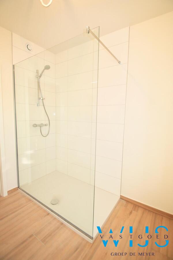 Tof tweeslaapkamerappartement met zonneterras in hartje ERTVELDE! 