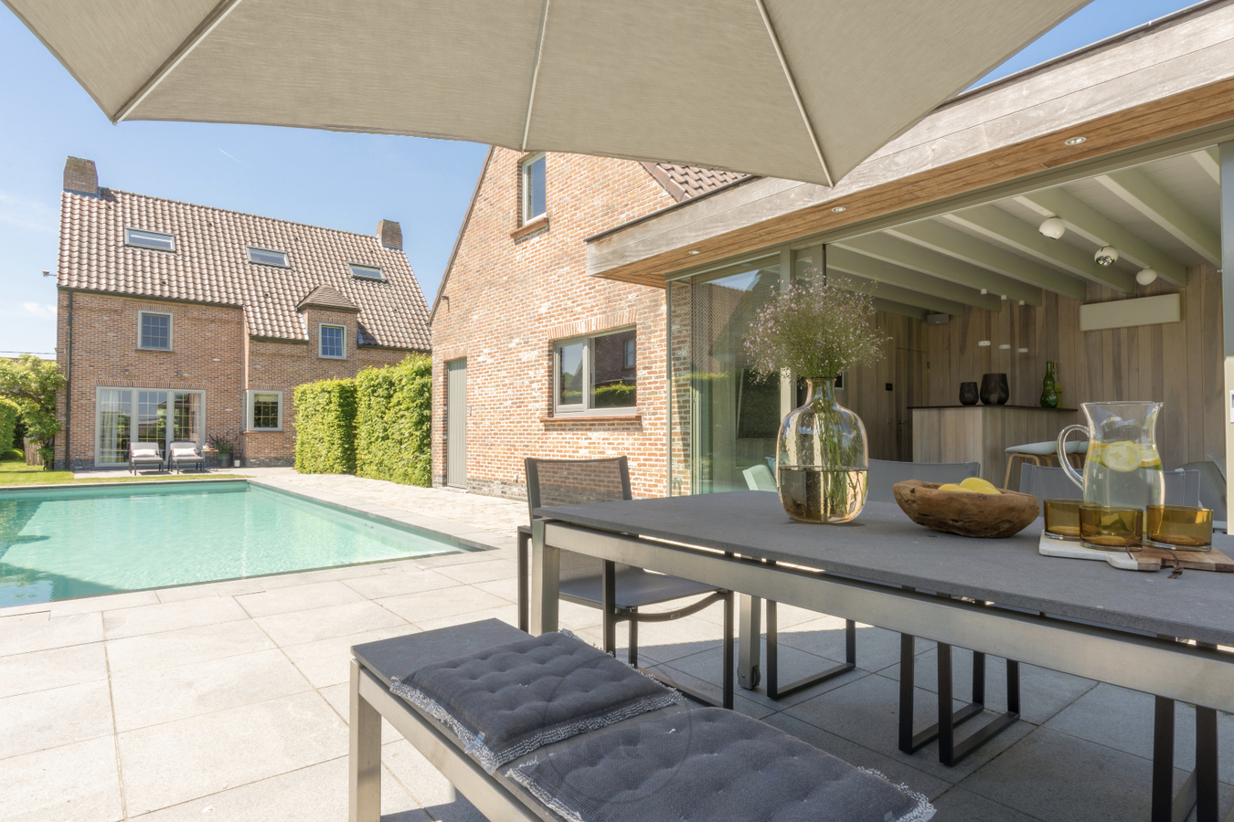 Klassevolle ruime villa met alle comfort te Destelbergen 