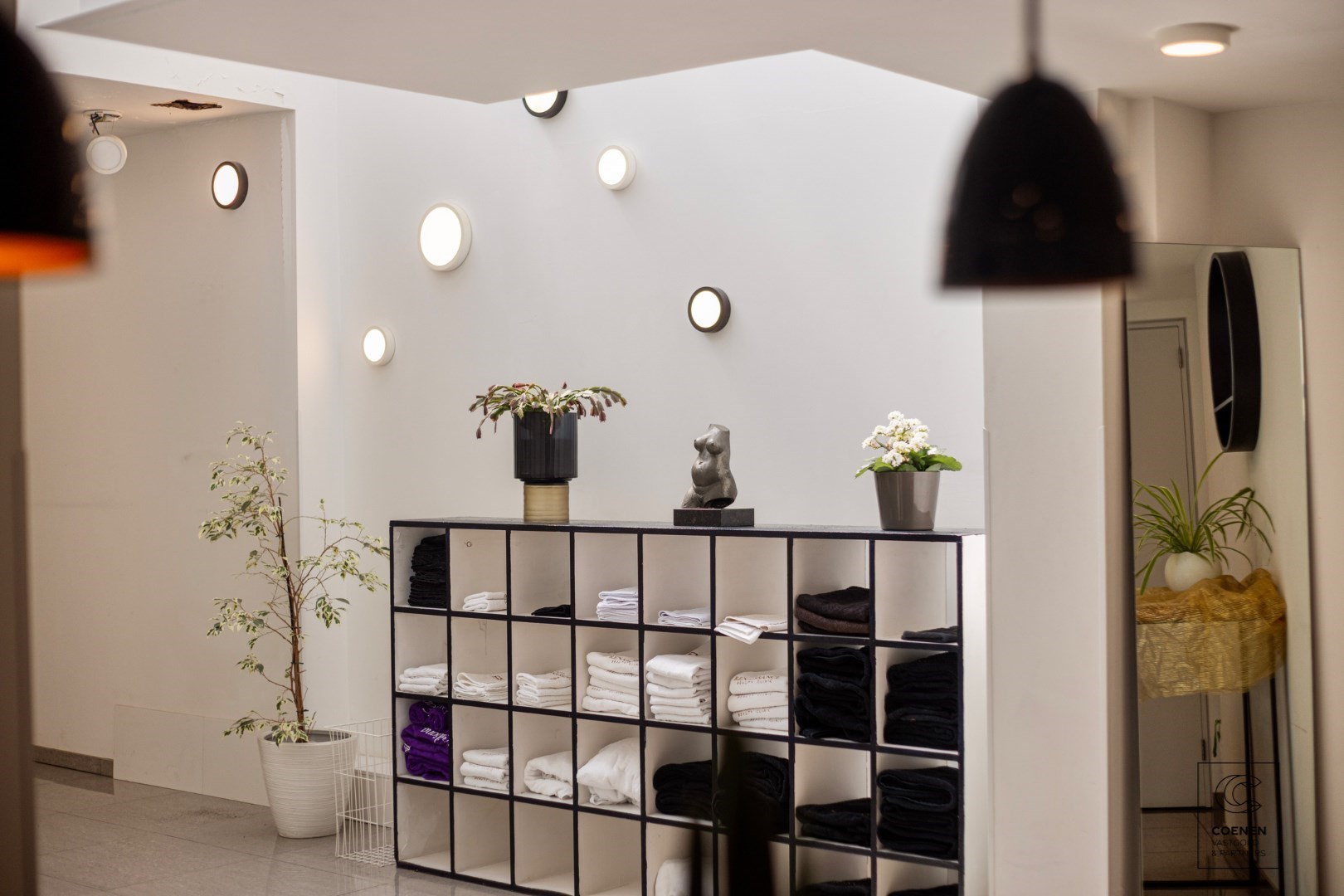 Prachtige handelsruimte met een bruikbare oppervlakte van 355 m² op een SCHITTERENDE locatie te Berchem 