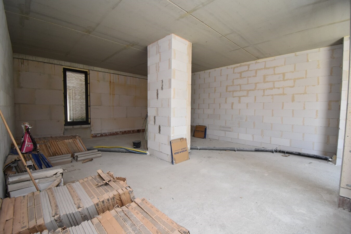 Te koop winkelruimte - Tielt-Winge