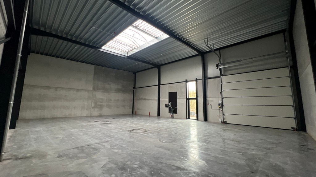Klein magazijn te huur in Herzele Business Park