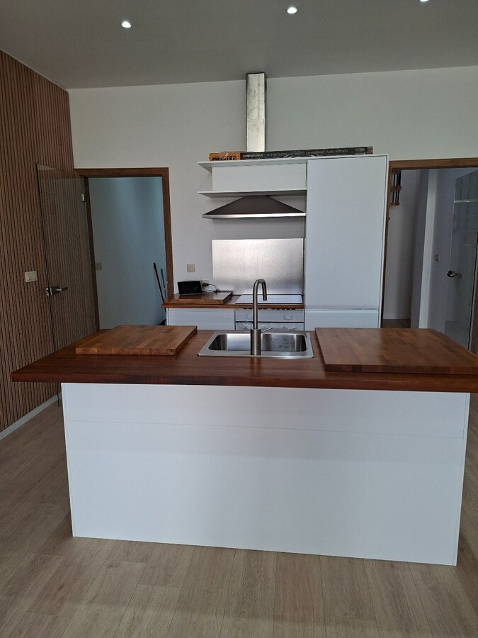 Rarissime; appartement état neuf avec jardin. 