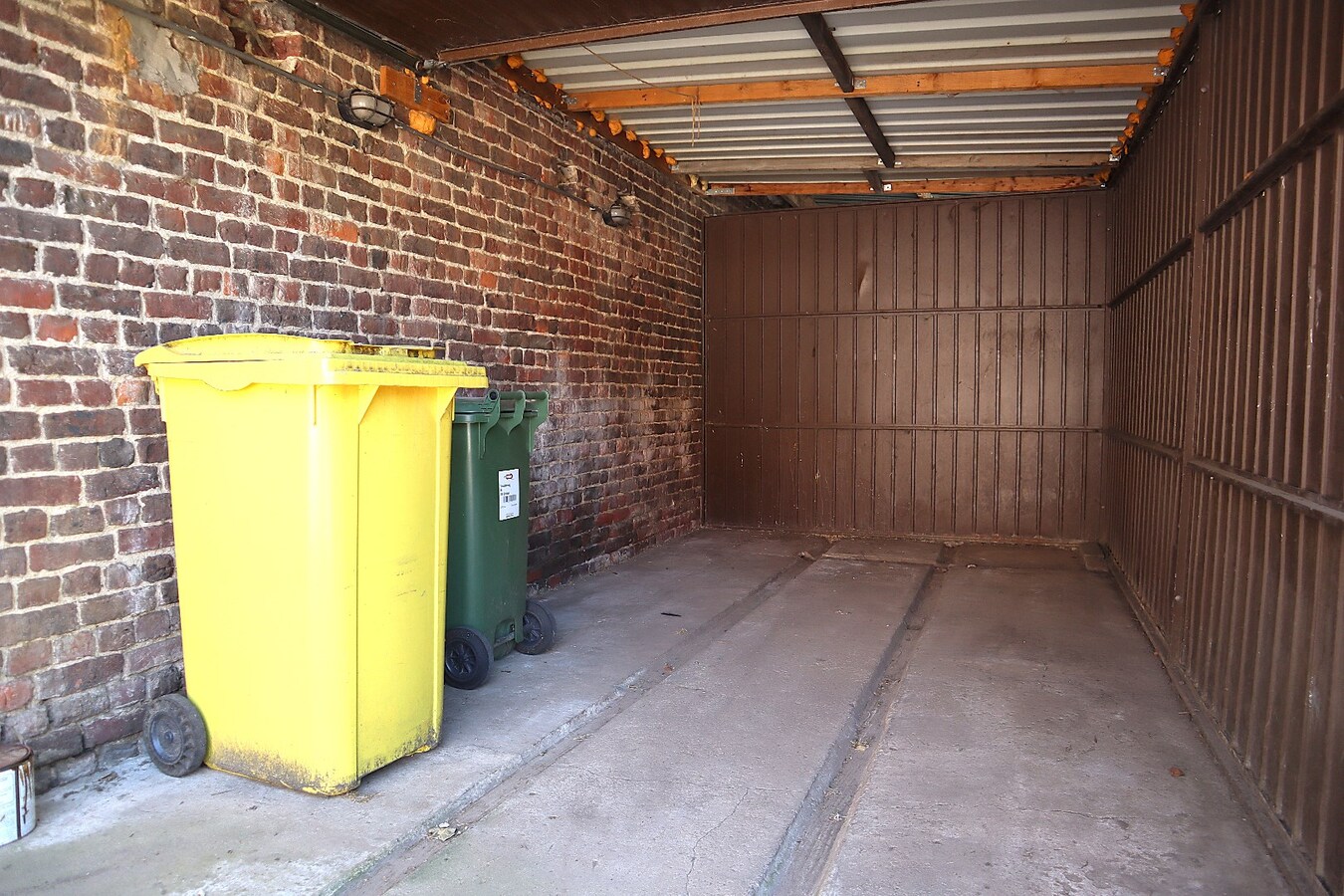 Rijwoning met 4 slaapkamers en tuin te Bierbeek 