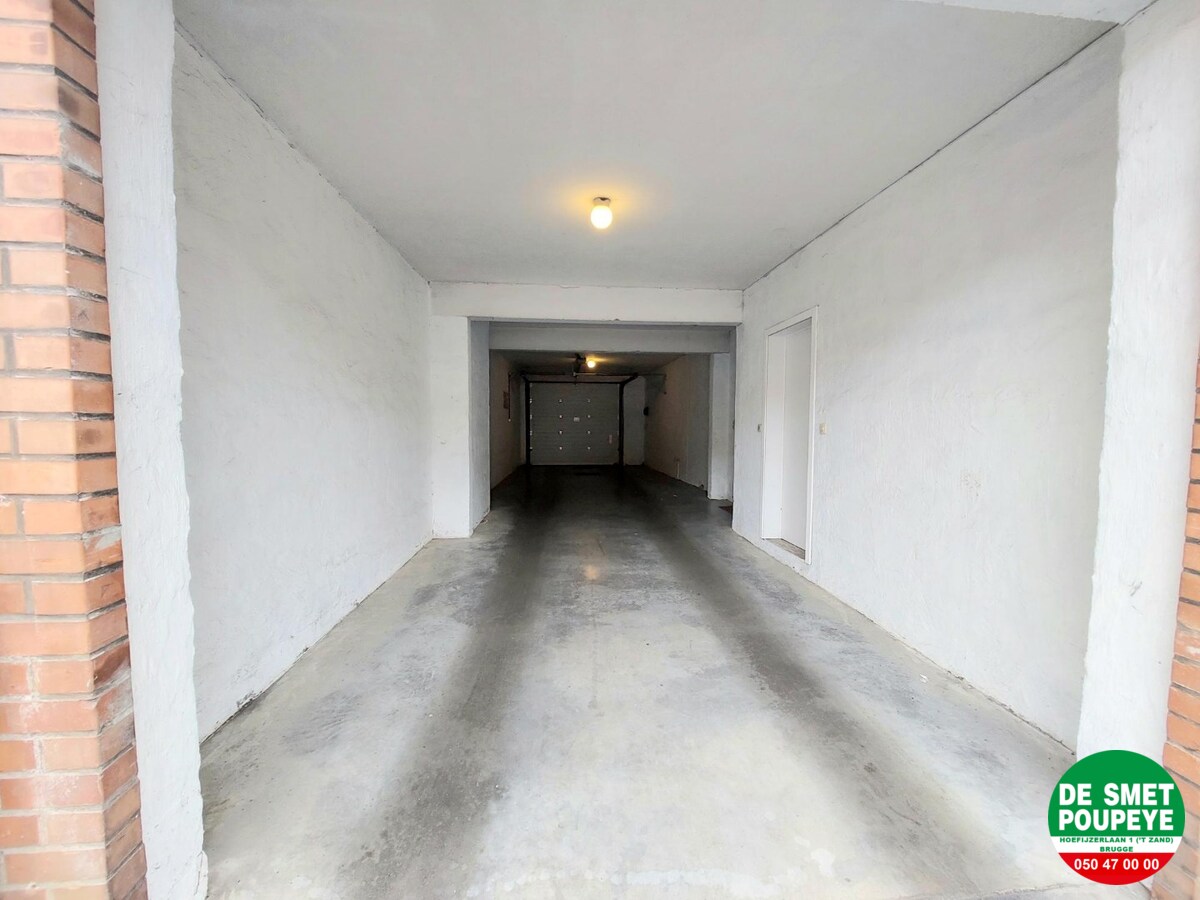 Garagebox in afgesloten complex 