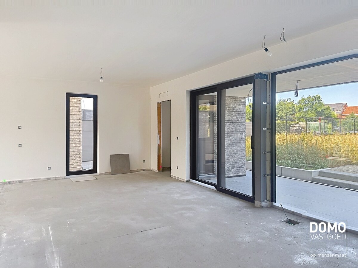 EXCLUSIEVE ENERGIEARME NIEUWBOUWWONINGEN MET 4 SLAAPKAMERS, TUIN &amp; CARPORT IN HARTJE KERMT (HASSELT) 