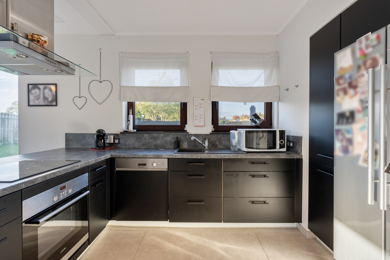 In Neeroeteren-centrum gelegen piramidewoning 