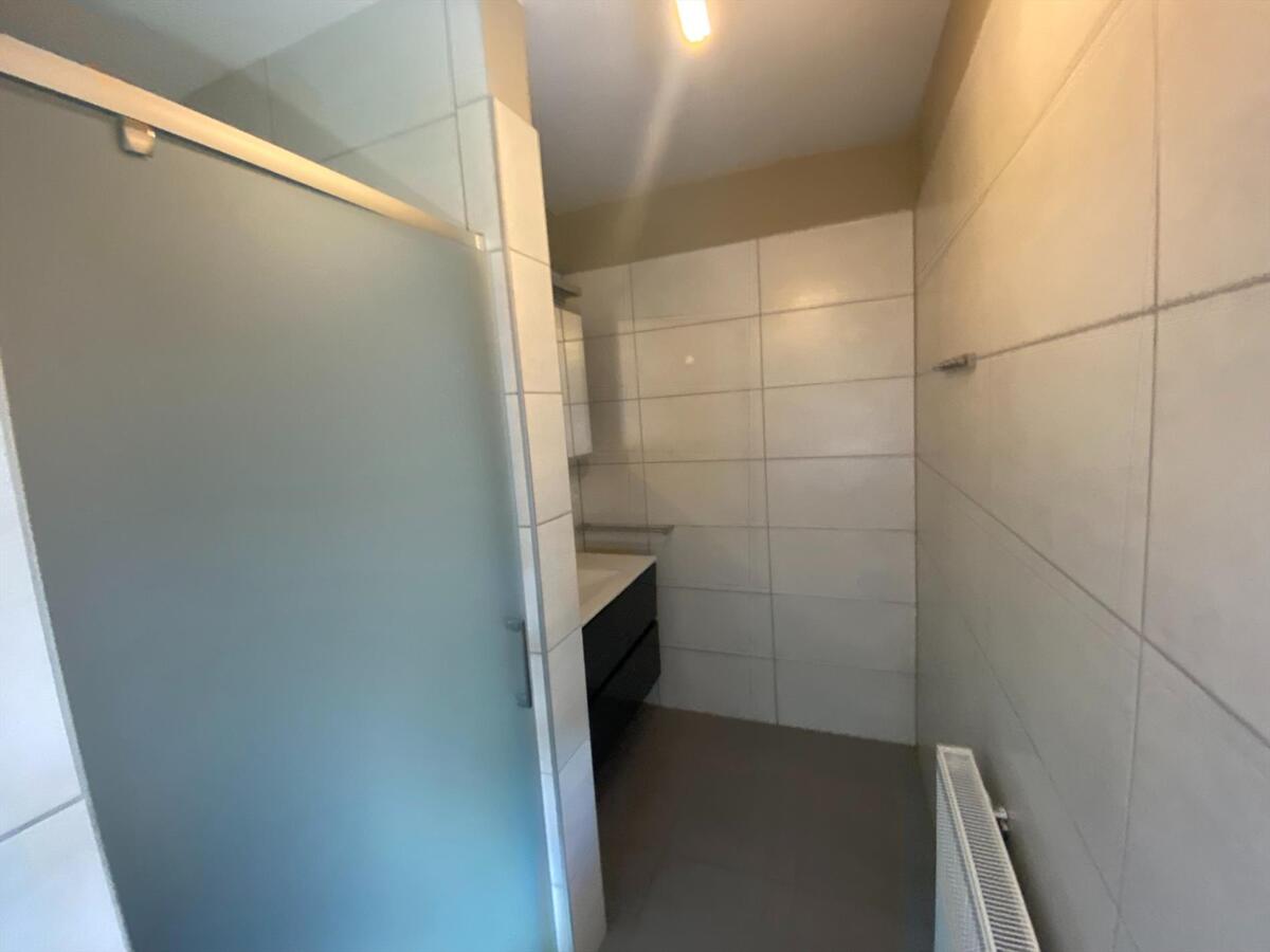 Rustig gelegen, energiezuinige gelijkvloerswoning met garage 