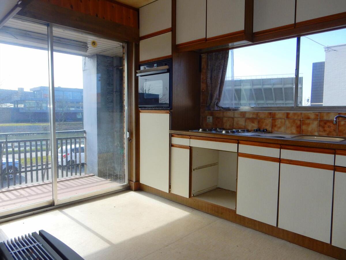 Zonnig appartement met 2 slaapkamers 