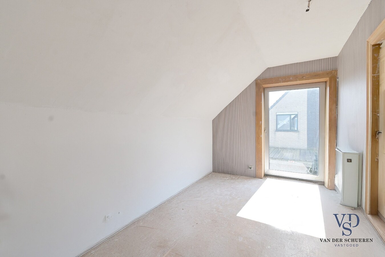 Tijdloze villa in residentiële wijk te Nazareth. 