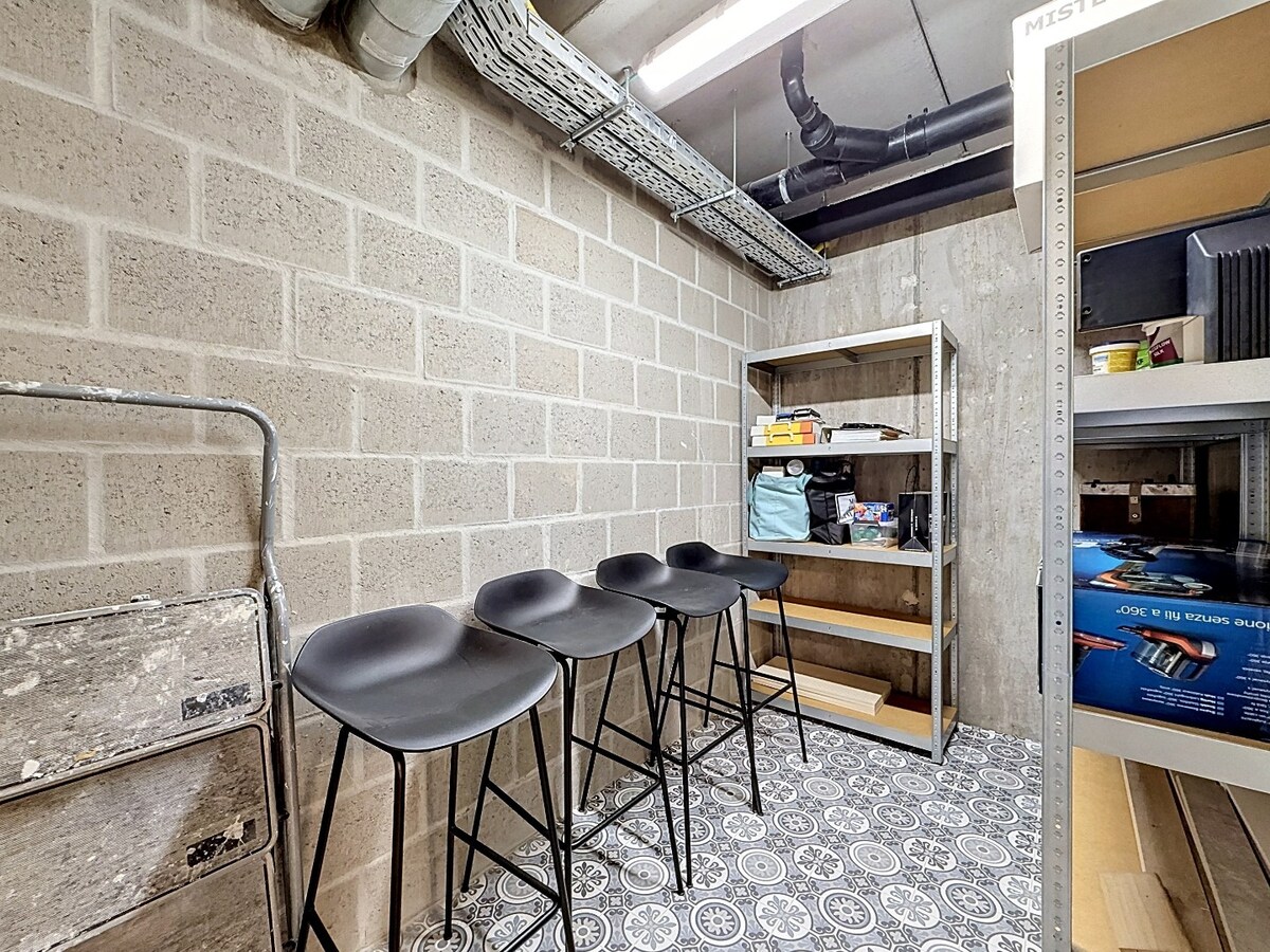 Nieuw appartement met riant terras en garage te centrum Zottegem 