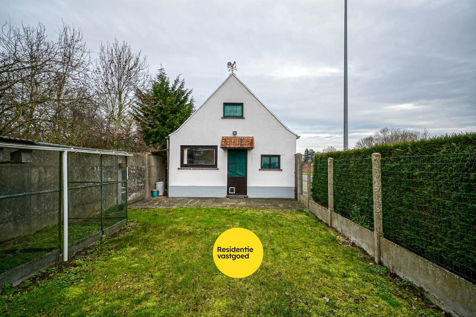 Woonhuis met tuin gelegen langs de vaart Plassendale - Nieuwpoort 