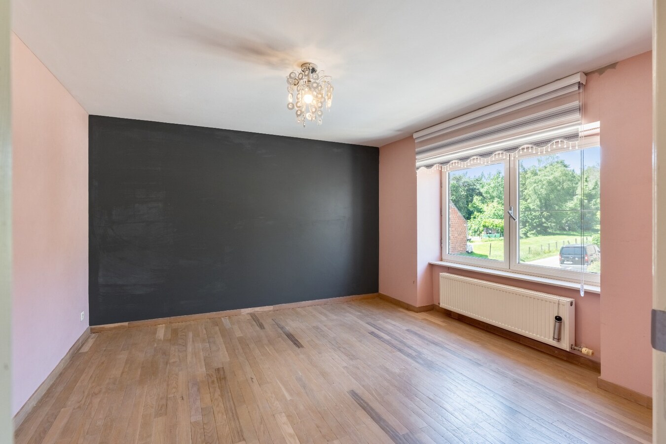 Verrassend ruim triplexappartement - B-label - 4 slpk  en aagename buitenbeleving. 