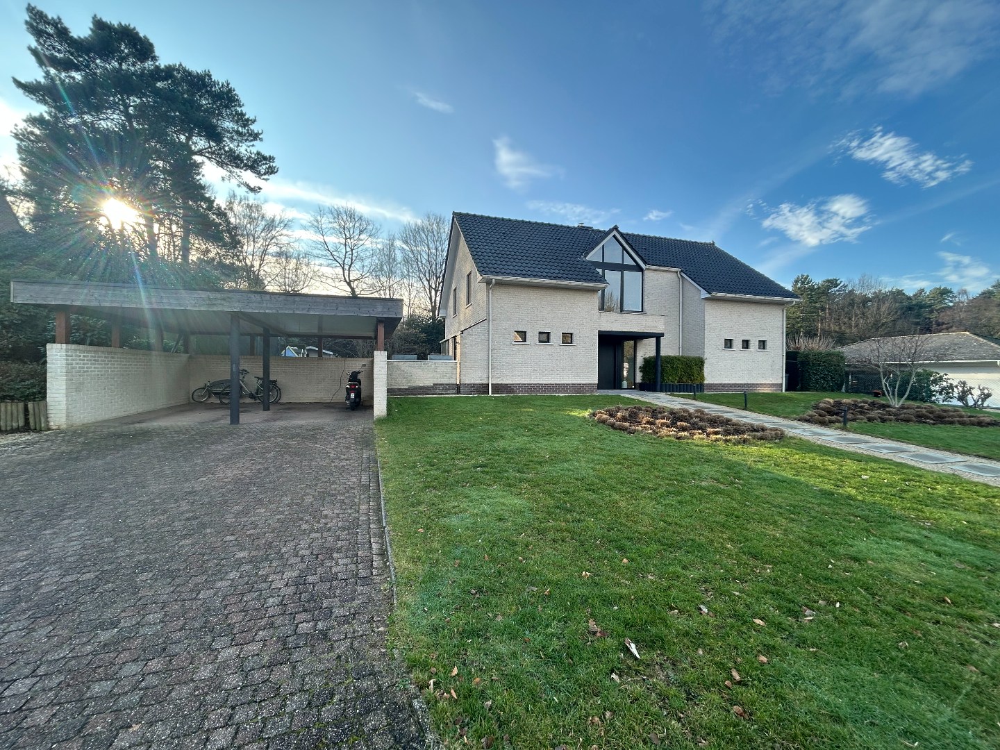 Instapklare villa met 4 slpk. in Kasterlee-Lichtaart 