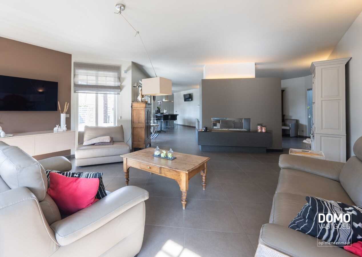 Luxueus wonen met wellness en ruimte – unieke villa in Kermt 