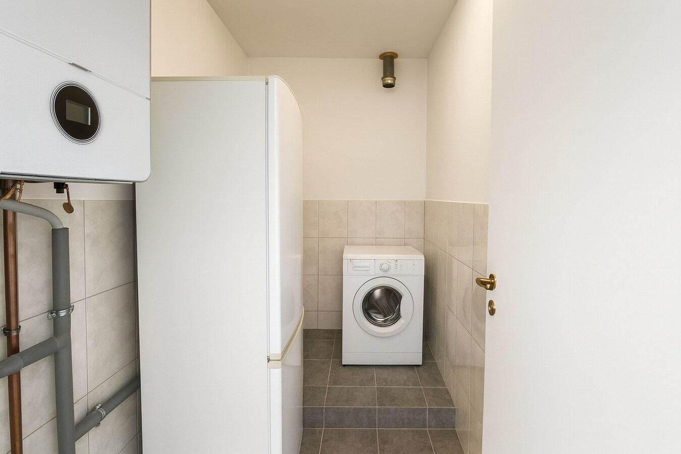 Te koop: Charmante centraal gelegen stadswoning met vijf slaapkamers in hartje Sint-Niklaas! 