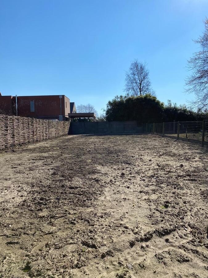 Woning met 3 slaapkamers en loods te Kortemark 