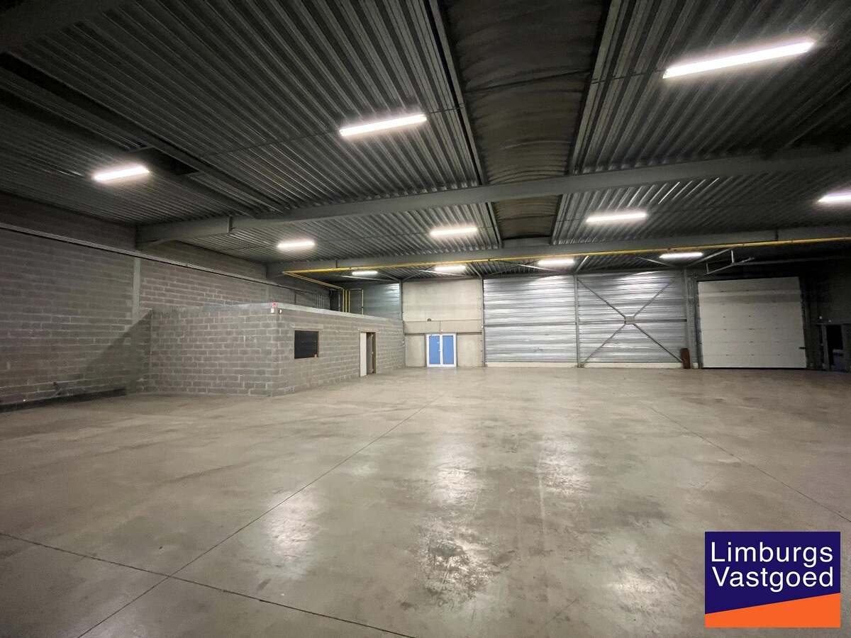 Magazijn, 450m², op industrieterrein Stadsheide, nabij Corda Campus 
